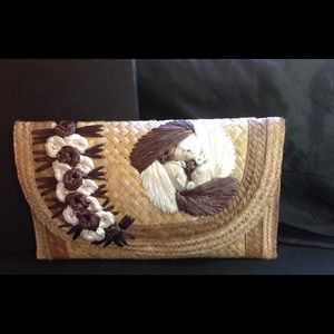 Vintage Tan Straw Clutch Island Purse
